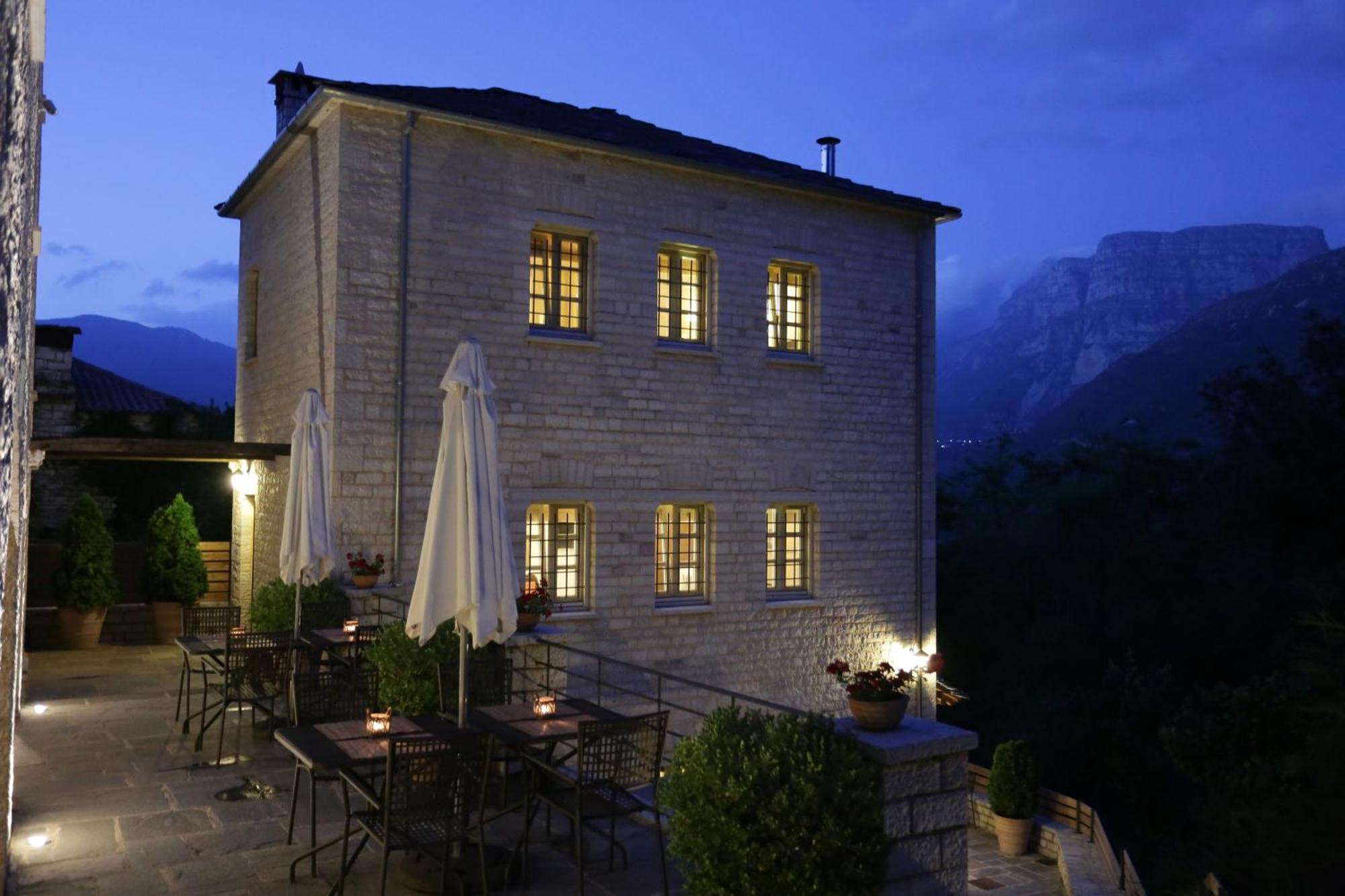 Gamila Rocks Mountain Hotel Aristi Ngoại thất bức ảnh
