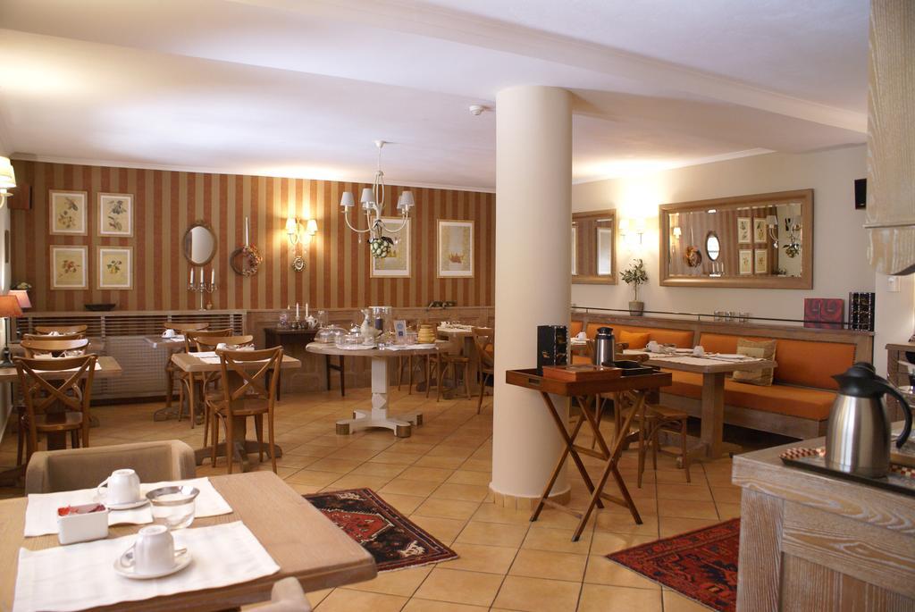 Gamila Rocks Mountain Hotel Aristi Ngoại thất bức ảnh