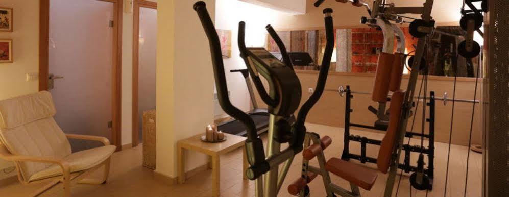 Gamila Rocks Mountain Hotel Aristi Ngoại thất bức ảnh